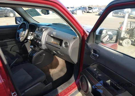 2015 Jeep Patriot Sport z USA, uszkodzony, nr VIN 1C4NJRBB0FD348811